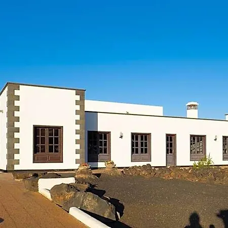 Estrella Polar Hotel Teguise (Lanzarote)